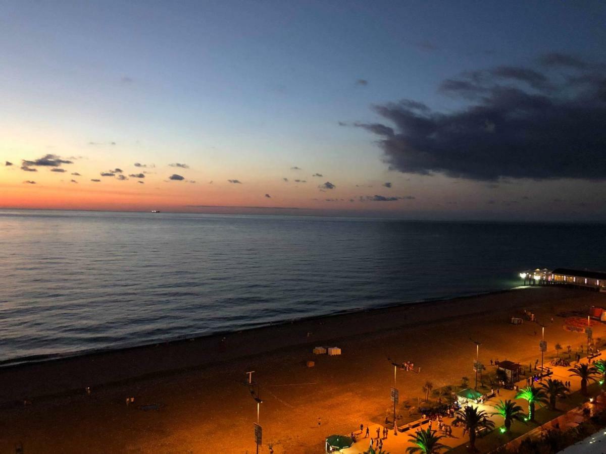 Appartamento Magnolia Seaside Batumi Esterno foto