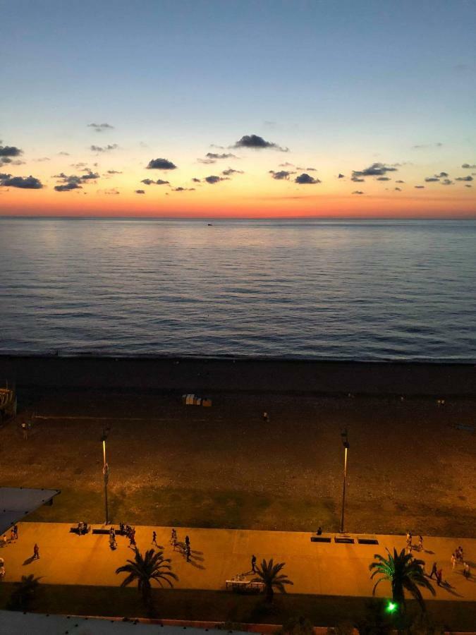 Appartamento Magnolia Seaside Batumi Esterno foto